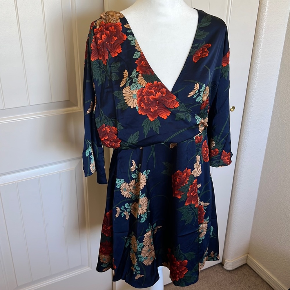 Boohoo Satin Floral Wrap Dress in size 12